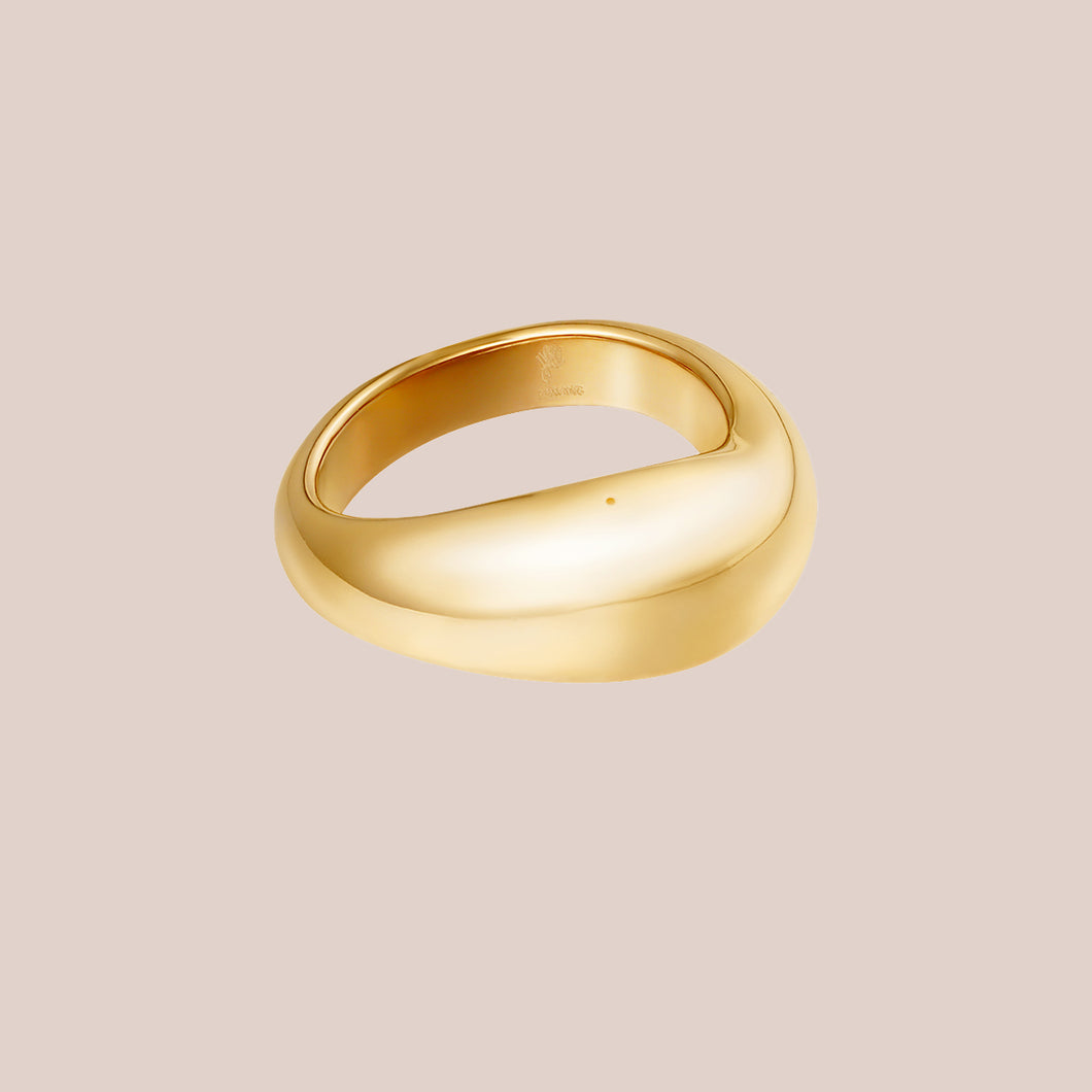 GOLD DOME RING