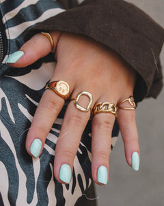 GOLD CHAIN RING